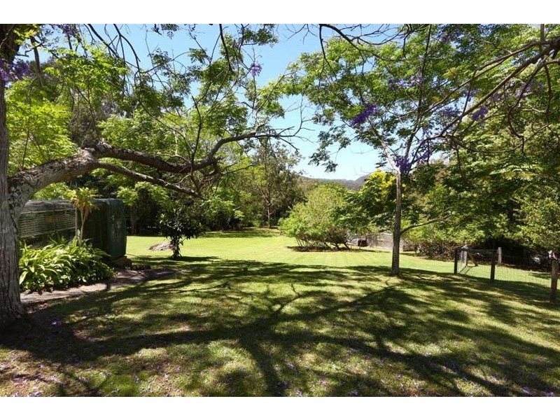 2 Coral Court, Canungra QLD 4275