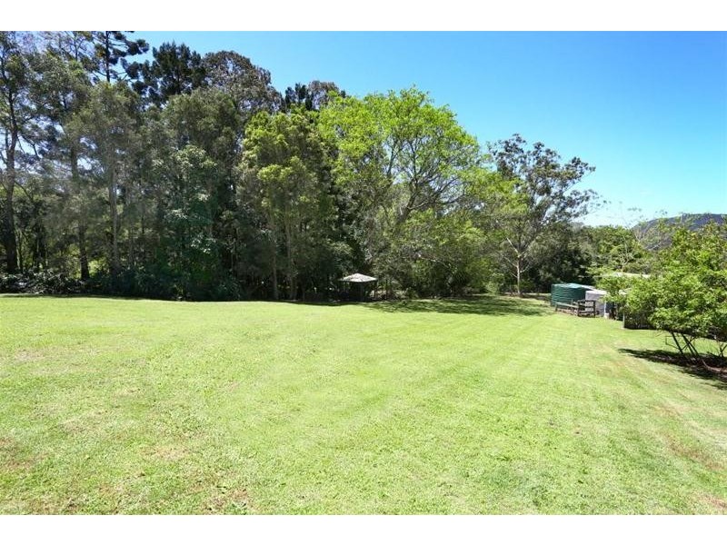 2 Coral Court, Canungra QLD 4275