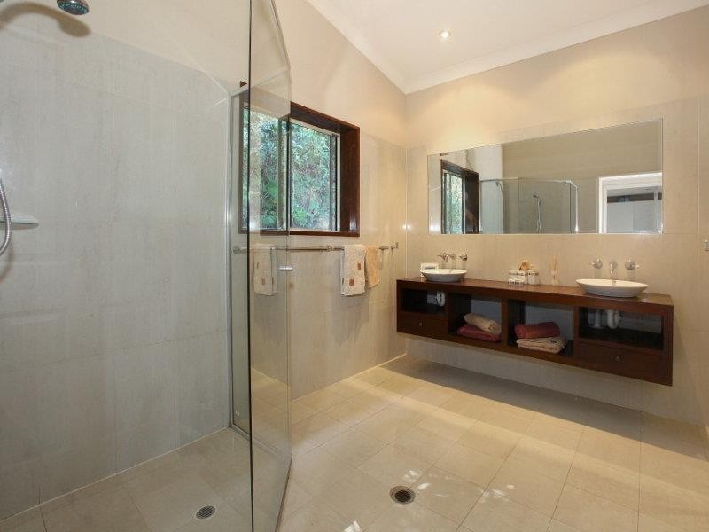 50 Hellfire Pass, Lower Beechmont QLD 4211