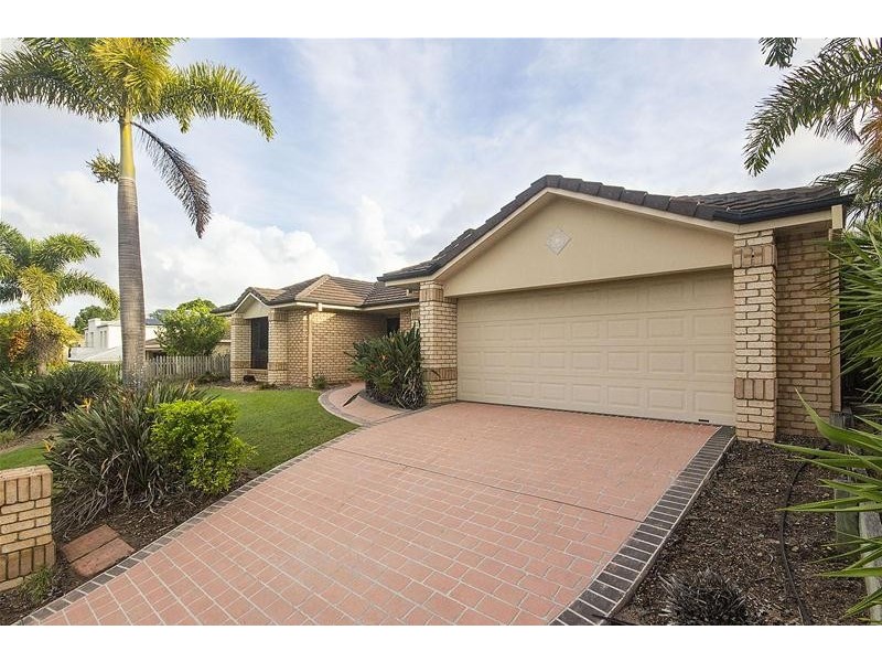 48 Crestwood Drive, Molendinar QLD 4214