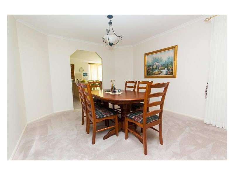 66 Trentbridge Court, Mount Nathan QLD 4211