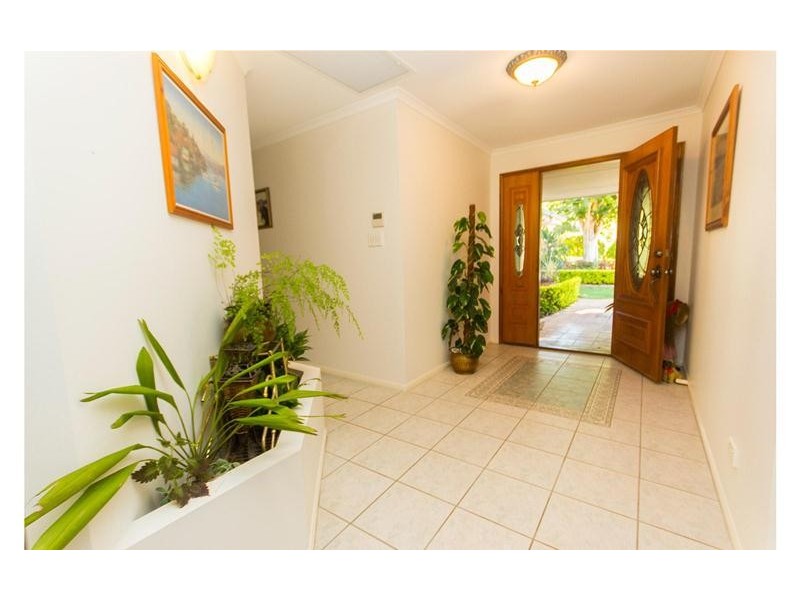 66 Trentbridge Court, Mount Nathan QLD 4211