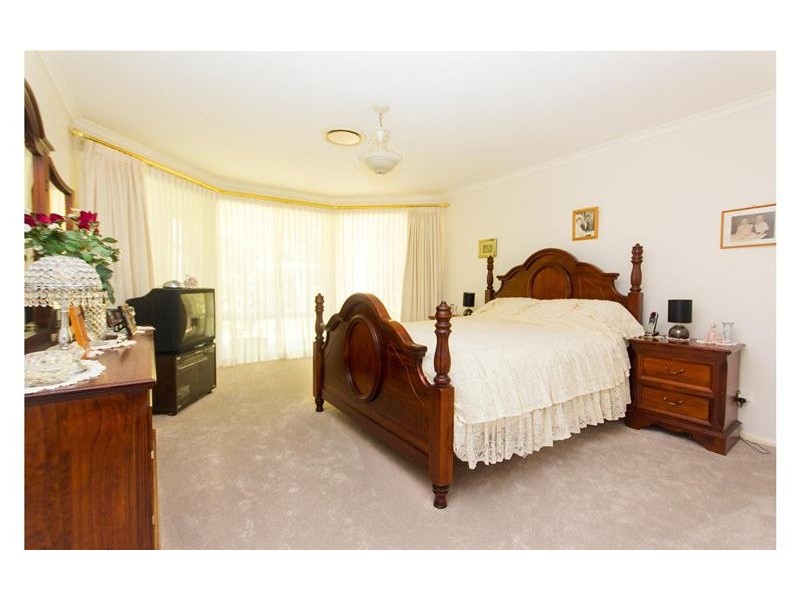 66 Trentbridge Court, Mount Nathan QLD 4211