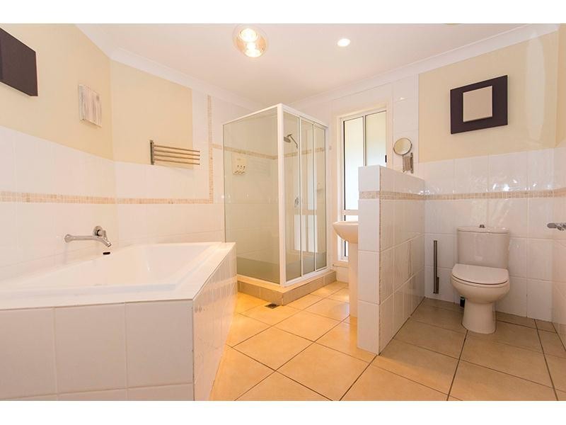 37 Teasdale Drive, Nerang QLD 4211