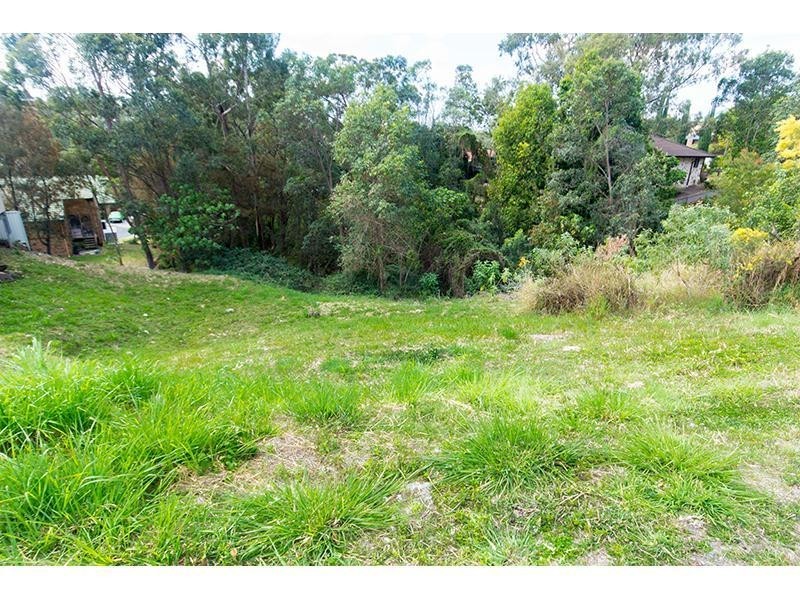 3 Tara Vista Boulevard, Highland Park QLD 4211