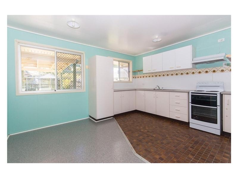 9 Miskin Street, Nerang QLD 4211