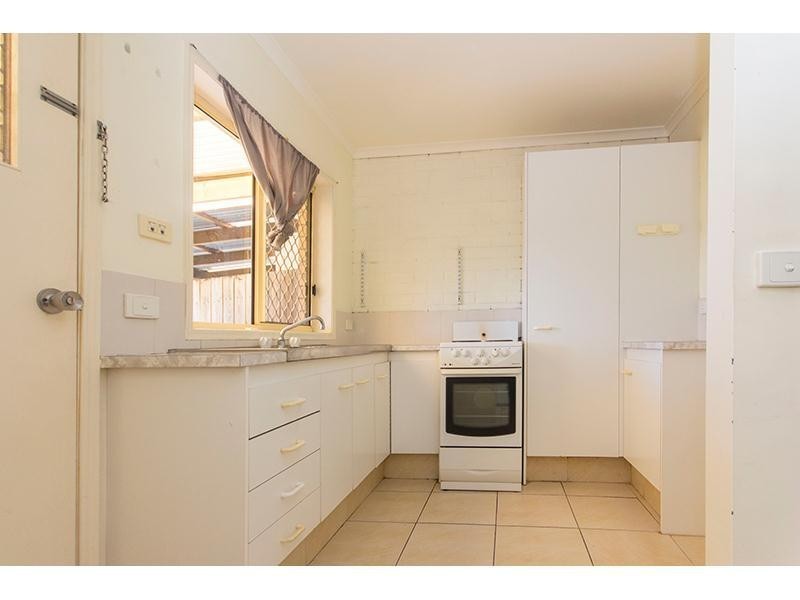 2/159 Pappas Way, Carrara QLD 4211