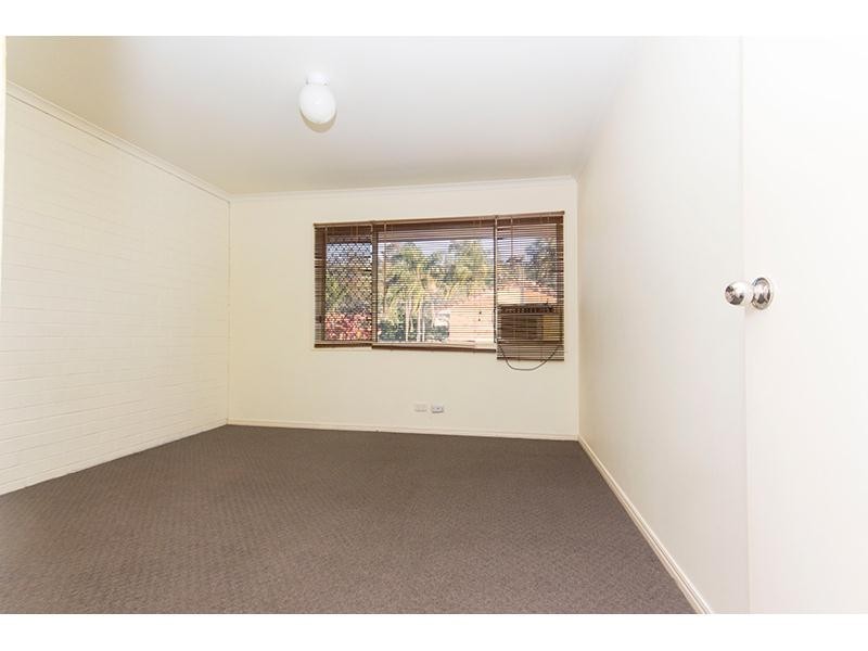 2/159 Pappas Way, Carrara QLD 4211