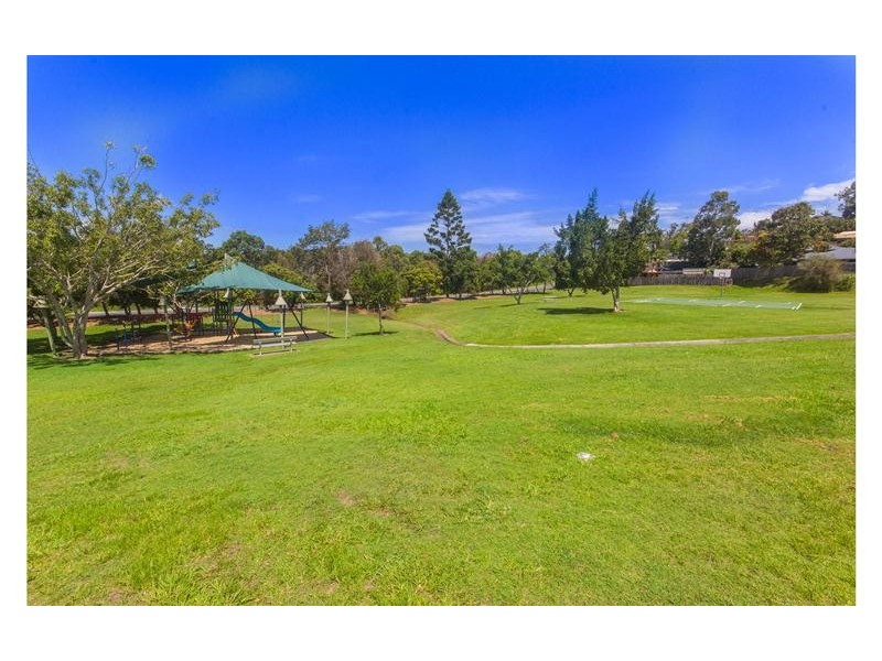 2 Kambalda Court, Worongary QLD 4213