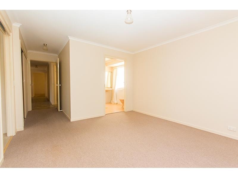 8 Gershwin Court, Nerang QLD 4211