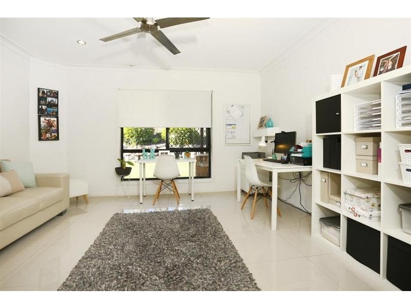 11 Hazlett Street, Maudsland QLD 4210