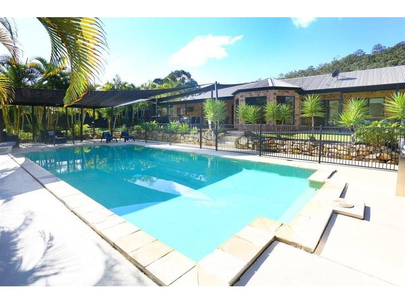 11 Hazlett Street, Maudsland QLD 4210