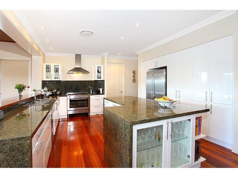 30 Lagoon Park Drive, Maudsland QLD 4210