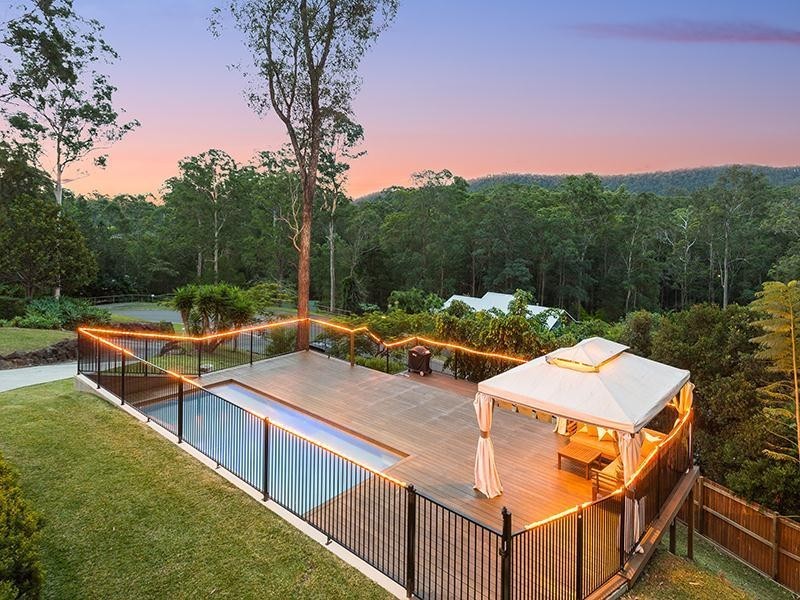 55-57 Trentbridge Court, Mount Nathan QLD 4211