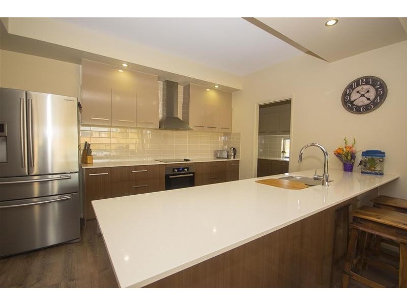 16 Goldmine Court, Advancetown QLD 4211