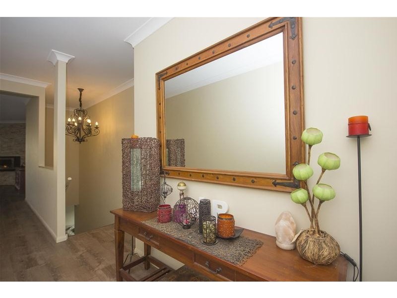 16 Goldmine Court, Advancetown QLD 4211