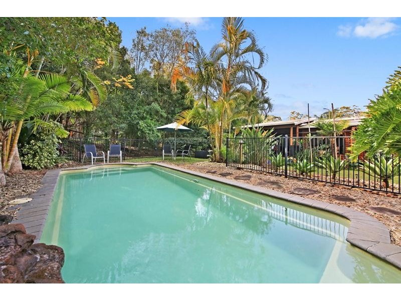 33-35 Trentbridge Court, Mount Nathan QLD 4211