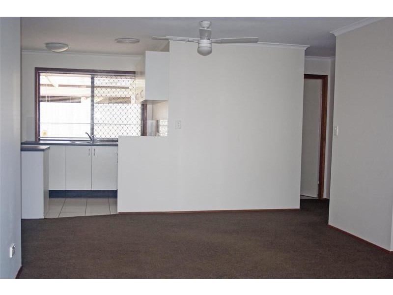 1/19 Telopea Street, Labrador QLD 4215