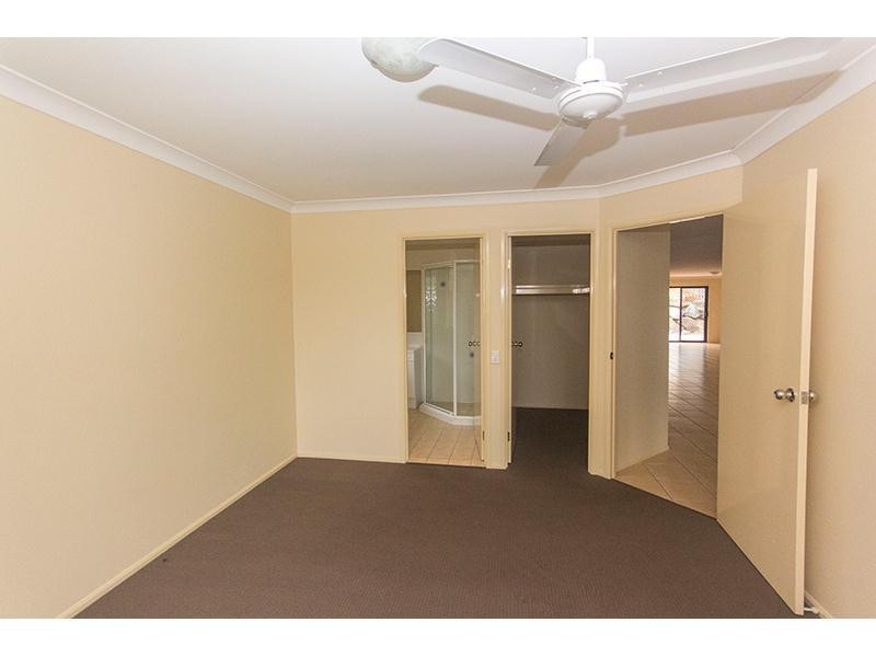 27 Buffalo Crescent, Pacific Pines QLD 4211