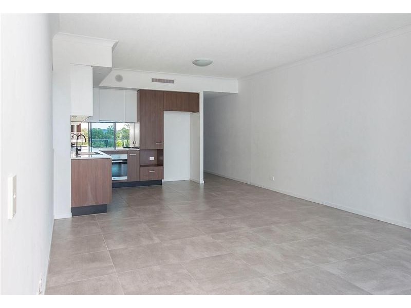 2213/397 Christine Avenue, Varsity Lakes QLD 4227