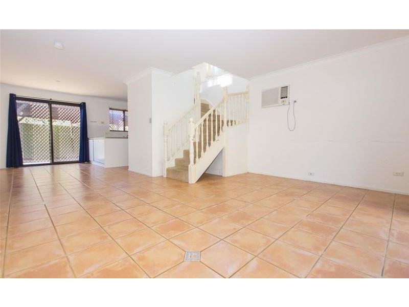 4/8 Martin Street, Nerang QLD 4211