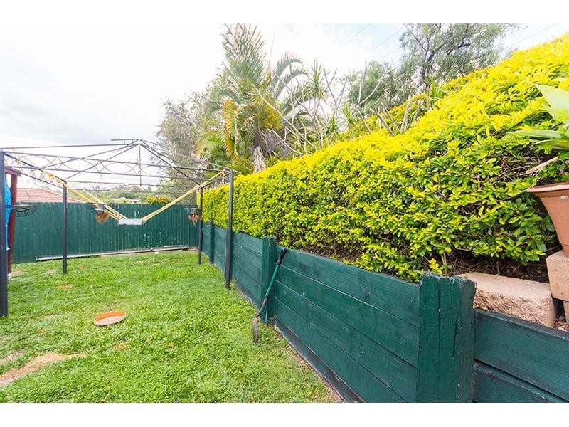 25 Cozens Way, Highland Park QLD 4211