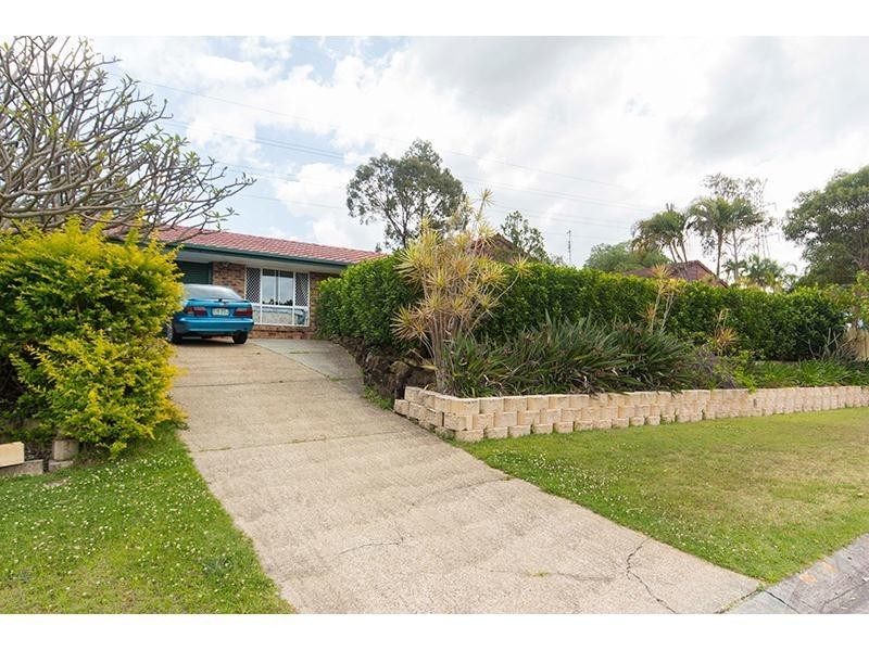 25 Cozens Way, Highland Park QLD 4211