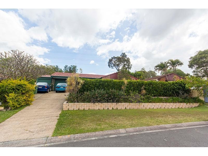 25 Cozens Way, Highland Park QLD 4211