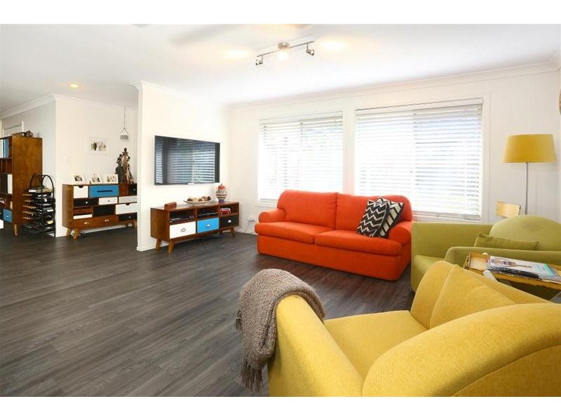 6 Coolawin Place, Nerang QLD 4211