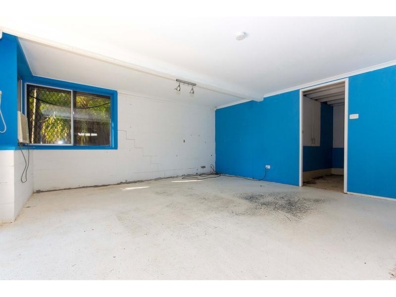 10 Tenalga Street, Nerang QLD 4211