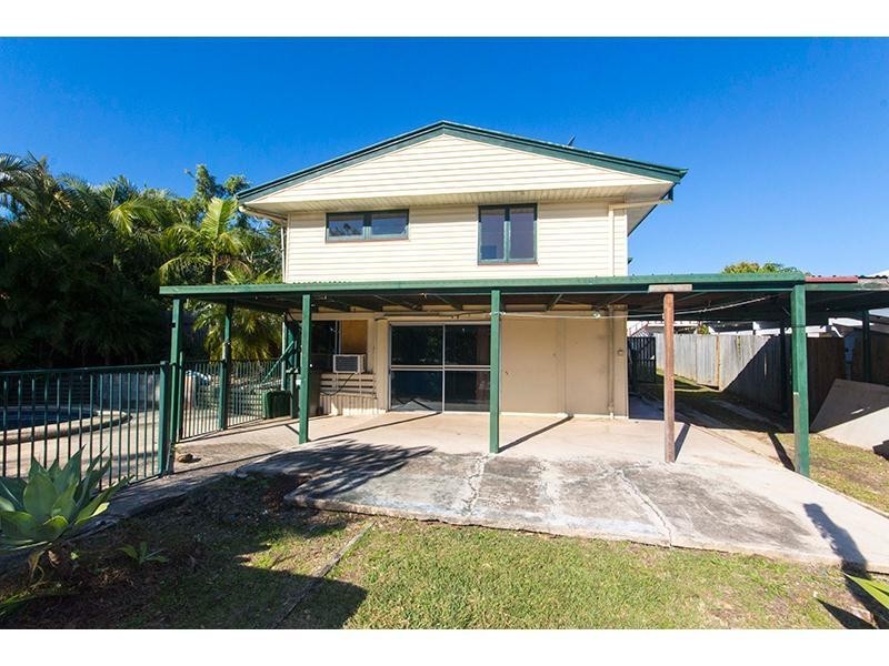 10 Tenalga Street, Nerang QLD 4211