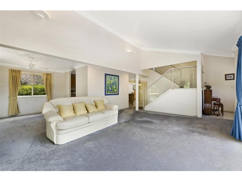 111 Clagiraba Road, Clagiraba QLD 4211