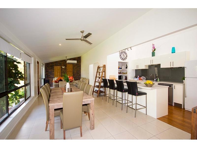 104 Yangoora Crescent, Ashmore QLD 4214