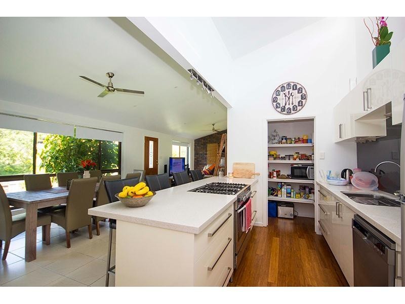 104 Yangoora Crescent, Ashmore QLD 4214