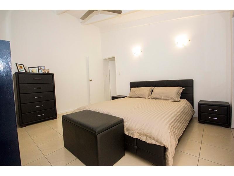 104 Yangoora Crescent, Ashmore QLD 4214