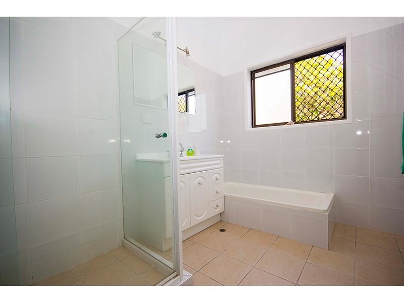 104 Yangoora Crescent, Ashmore QLD 4214