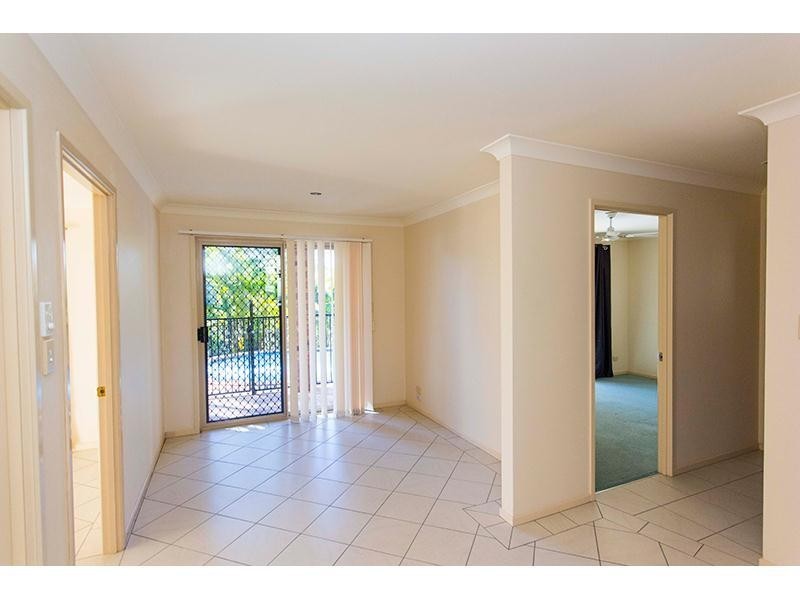 5 Kilmarnock Close, Highland Park QLD 4211