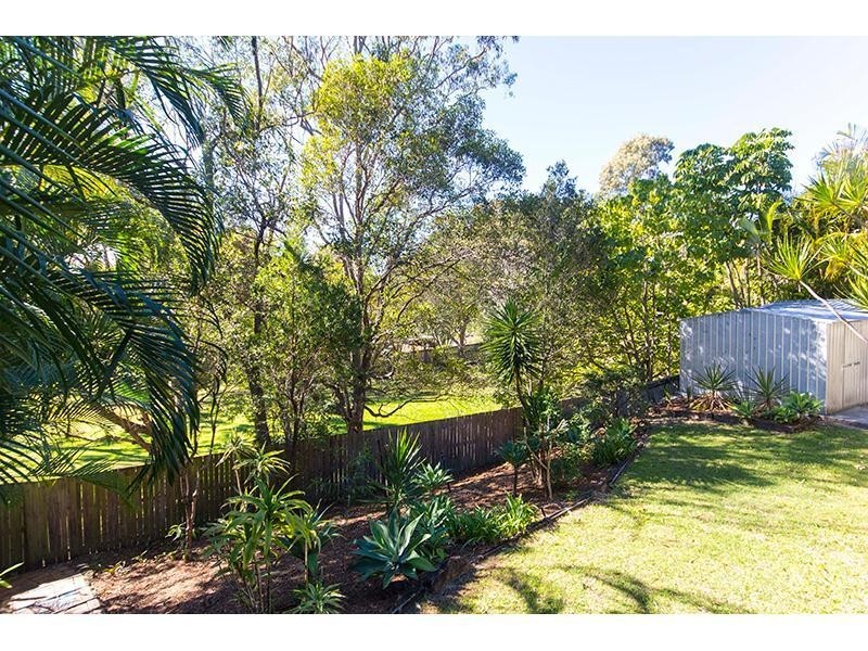 5 Kilmarnock Close, Highland Park QLD 4211