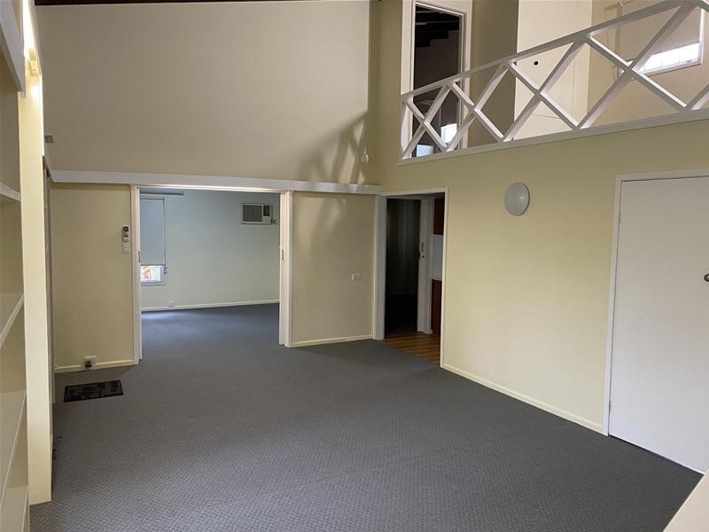 24 Nerang Street, Nerang QLD 4211