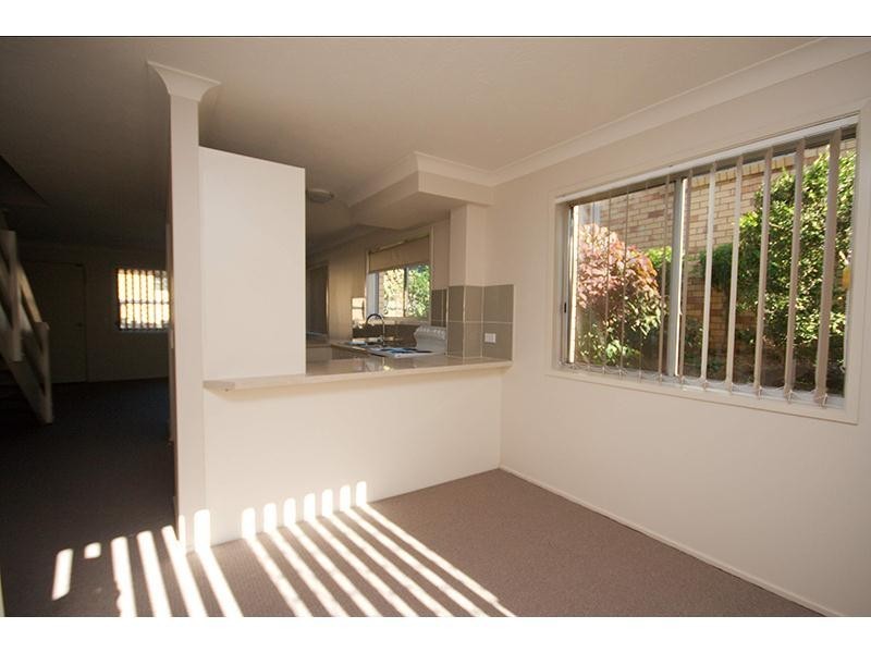 6/17 Martin Street, Nerang QLD 4211