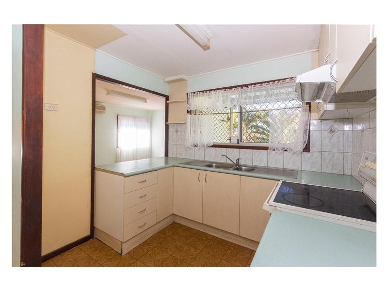 10 Stevens Street, Nerang QLD 4211