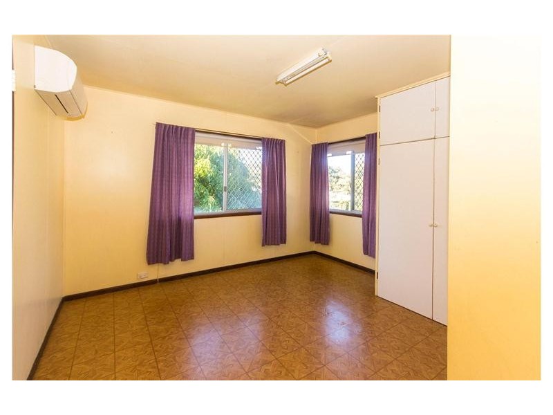 10 Stevens Street, Nerang QLD 4211