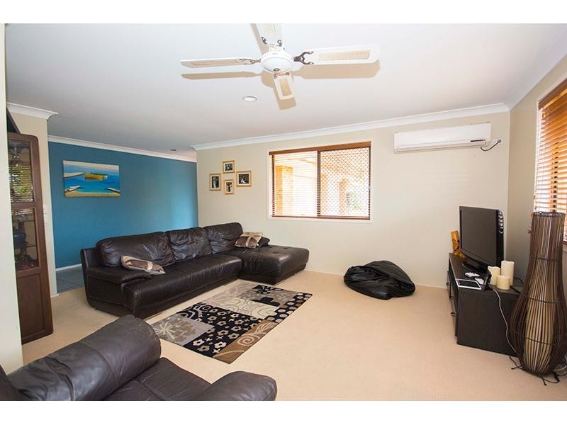 6 Rednal Court, Carrara QLD 4211