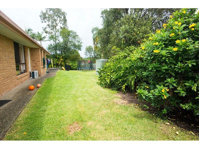 6 Rednal Court, Carrara QLD 4211