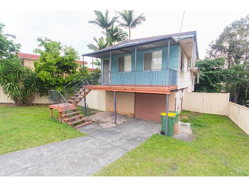 17 Nerang Broadbeach Road, Nerang QLD 4211