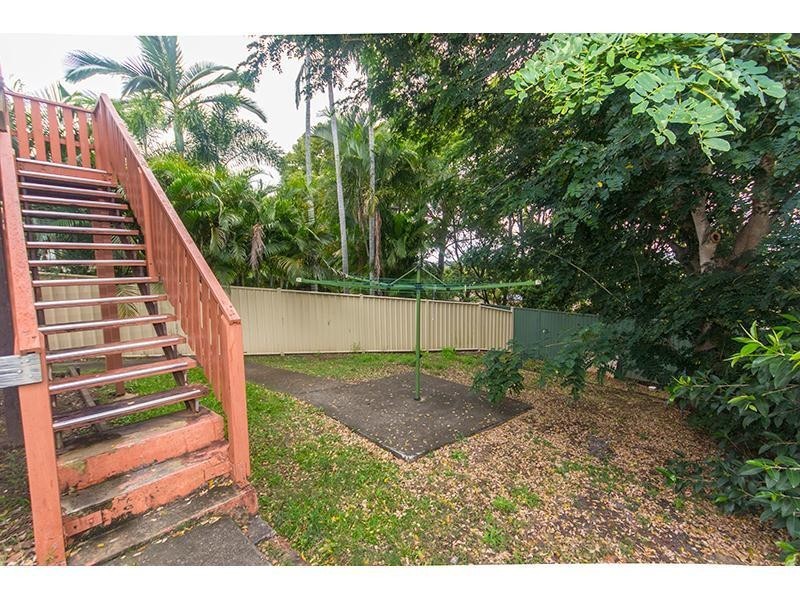17 Nerang Broadbeach Road, Nerang QLD 4211