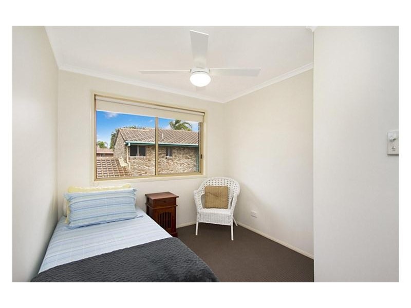 4/259 Christine Avenue, Varsity Lakes QLD 4227