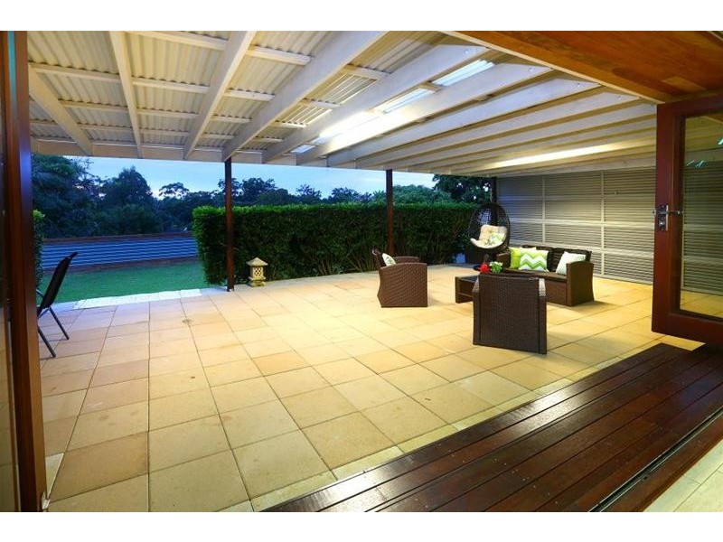 11 Kahlua Court, Highland Park QLD 4211