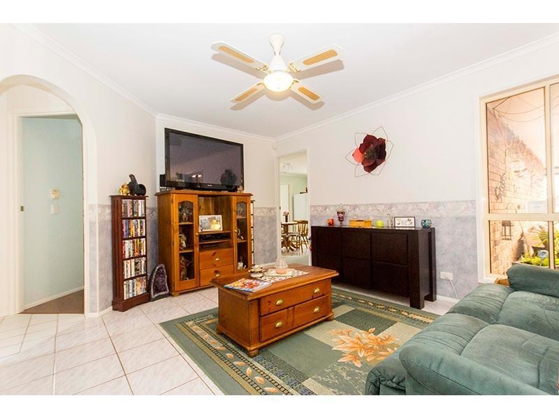 38 Kingaroy Avenue, Helensvale QLD 4212