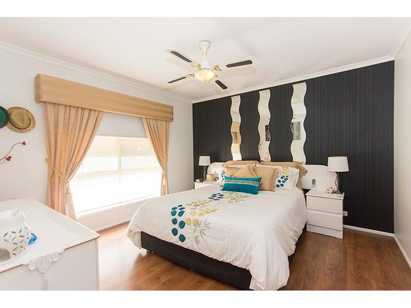 38 Kingaroy Avenue, Helensvale QLD 4212